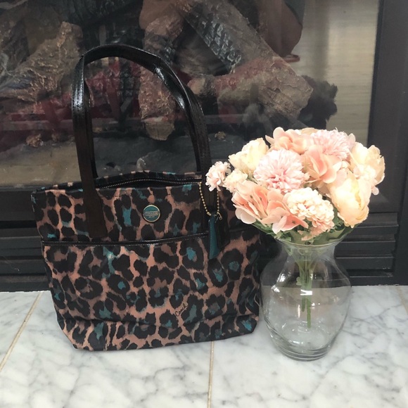 Coach H1394-F25282 Game Ocerot Print Tote Multi-Color JADE Leopard Print - Picture 7 of 13